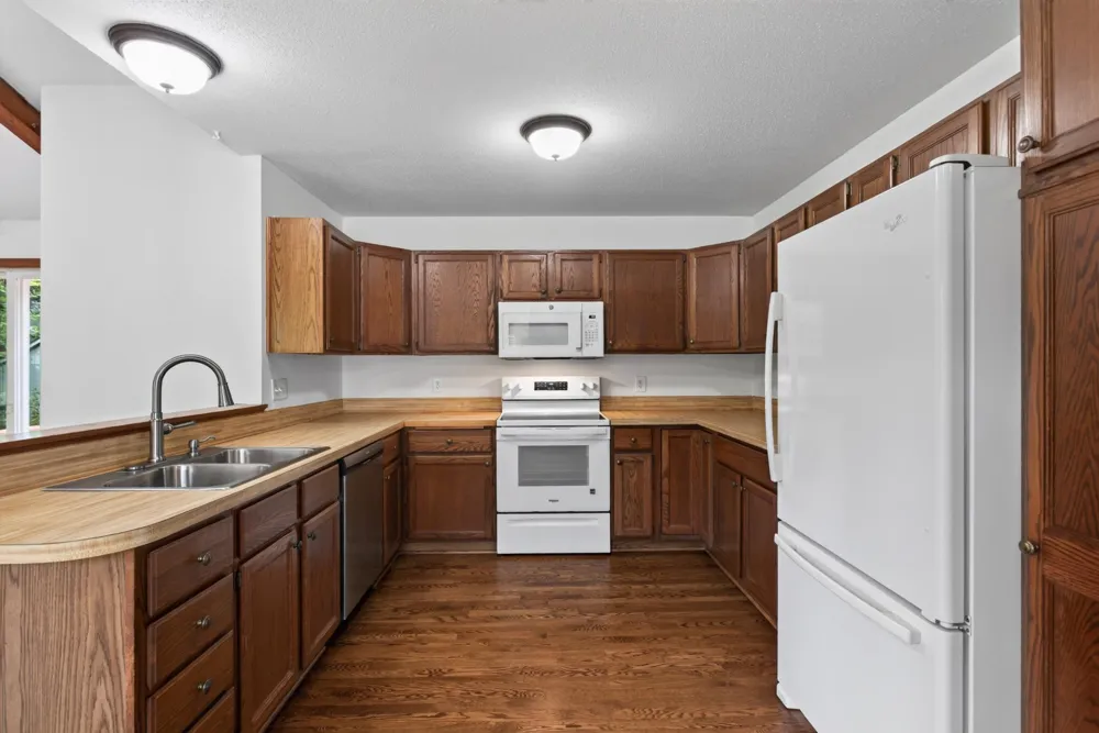3628 Steele Street Minnetonka, MN 55345
