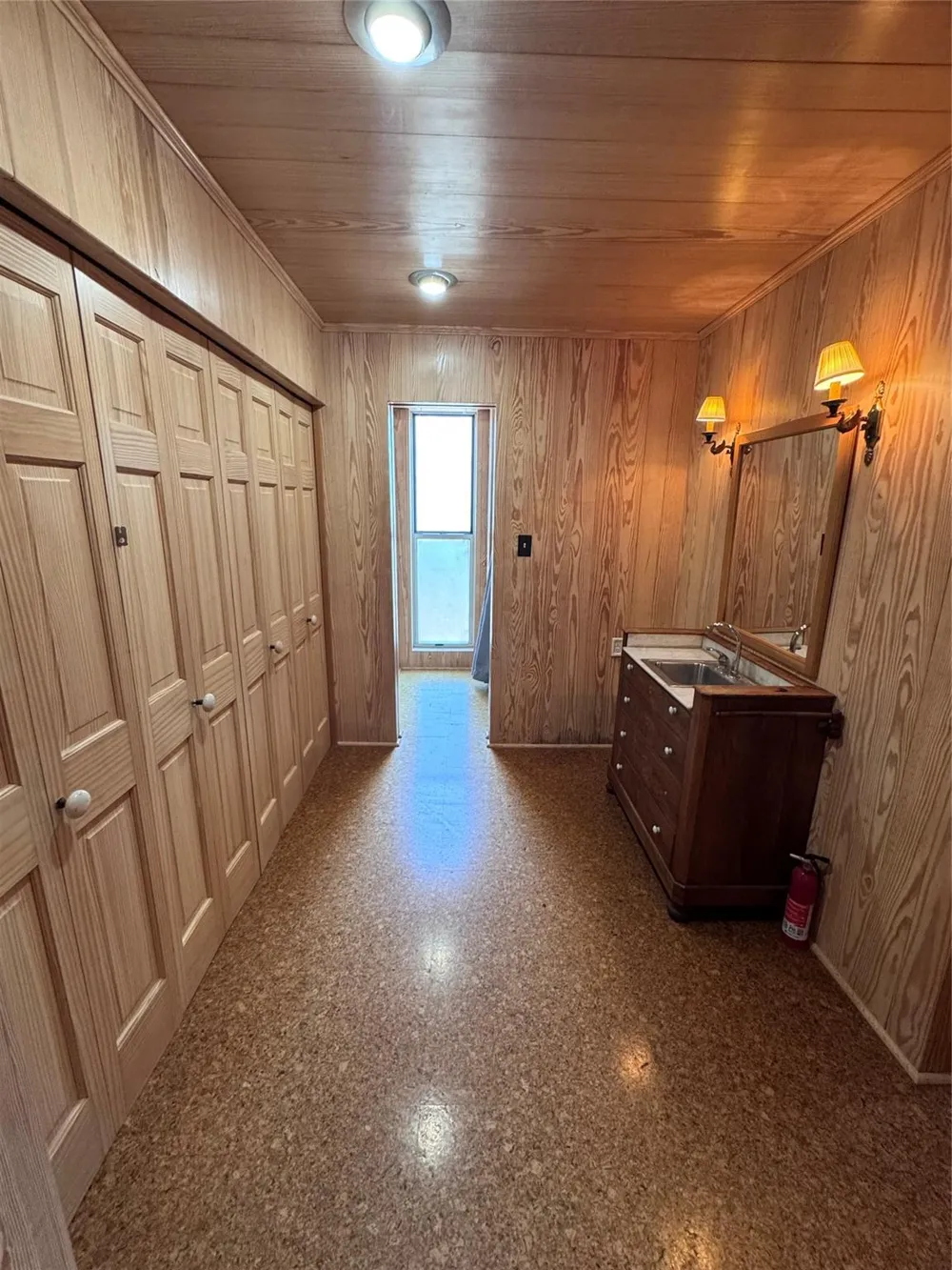195 Park Drive La Grange, TX 78945