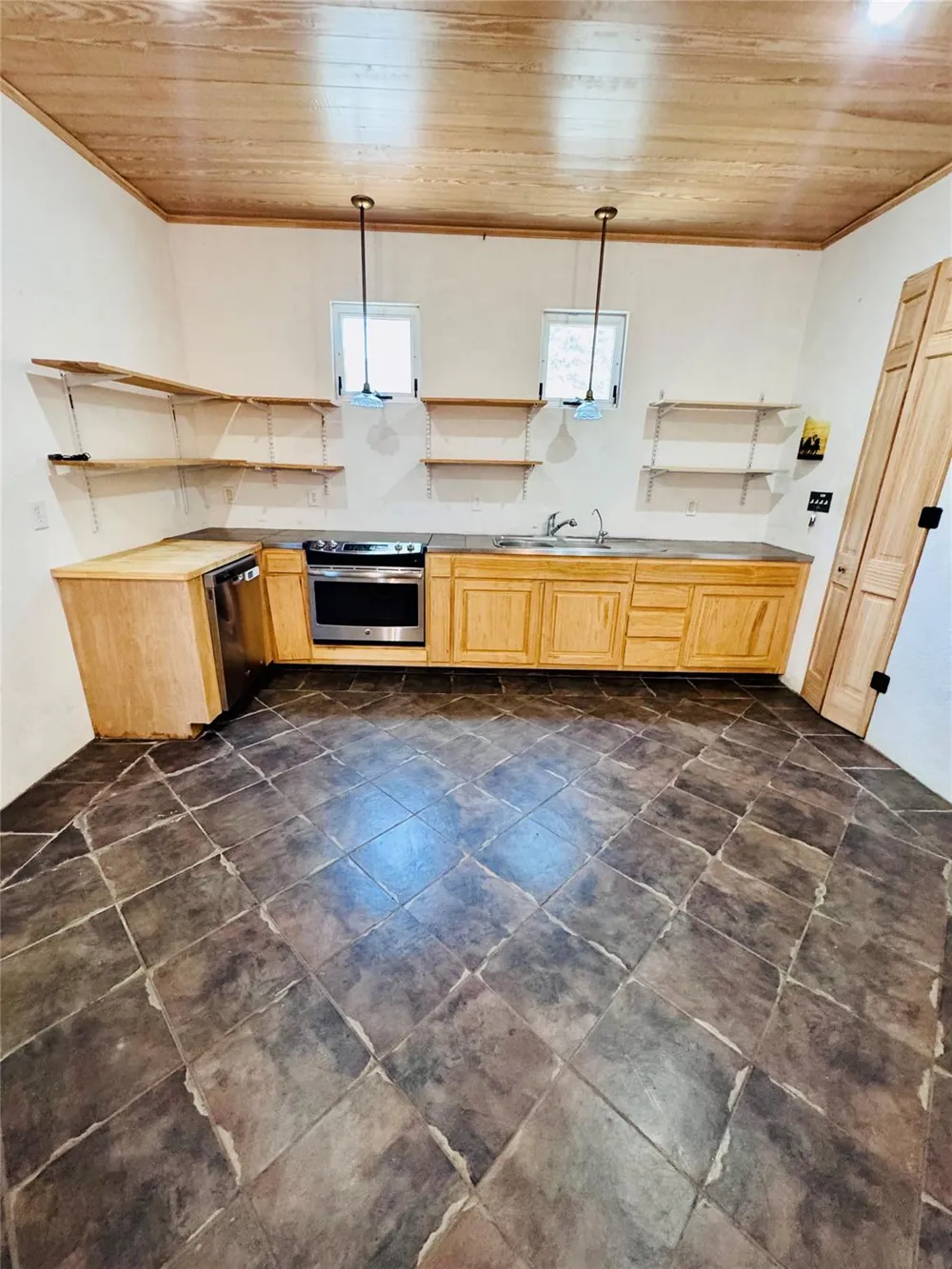 195 Park Drive La Grange, TX 78945