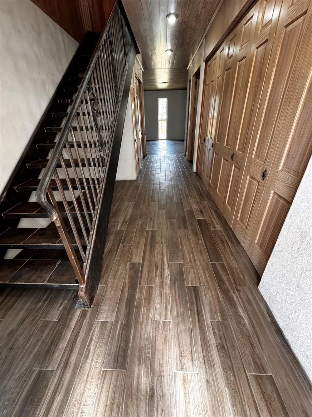 195 Park Drive La Grange, TX 78945