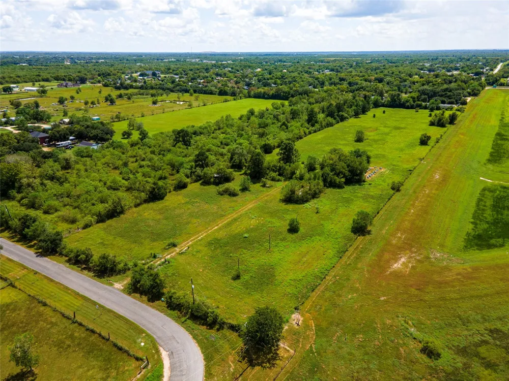 7806 Mckeever Road Pearland, TX 77584