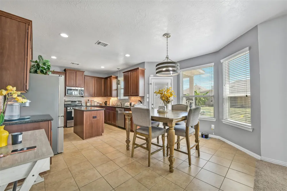 410 Havenstone Lane La Marque, TX 77568