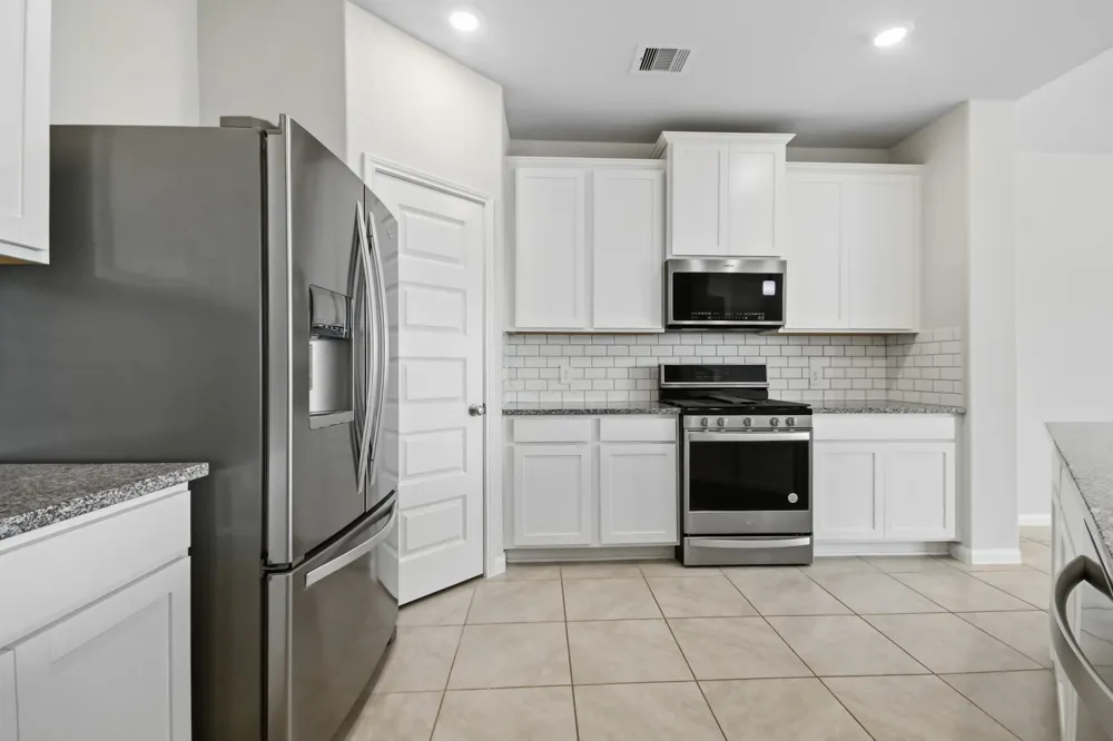 10723 Cliffs View Drive Rosharon, TX 77583