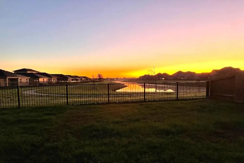 10723 Cliffs View Drive Rosharon, TX 77583
