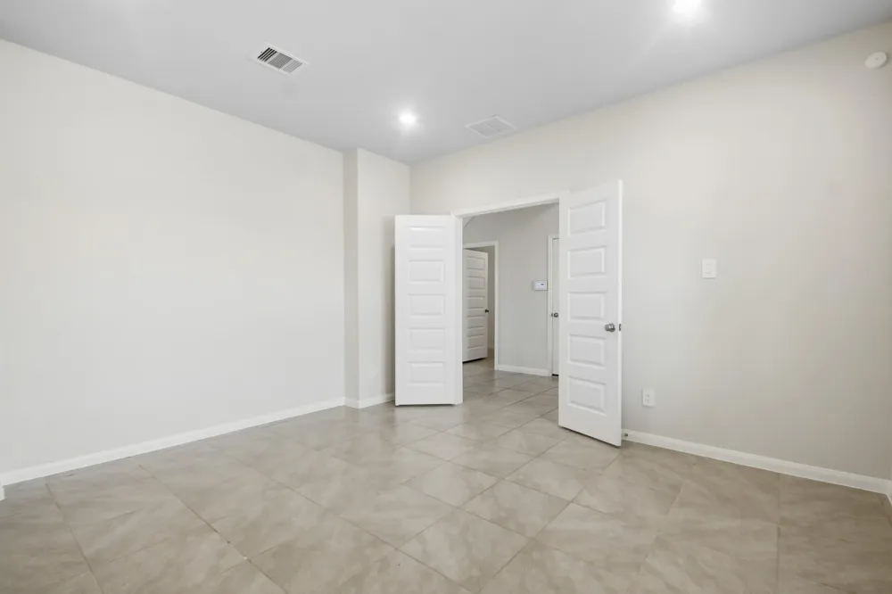10723 Cliffs View Drive Rosharon, TX 77583