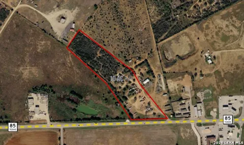 1160 W Highway 85
