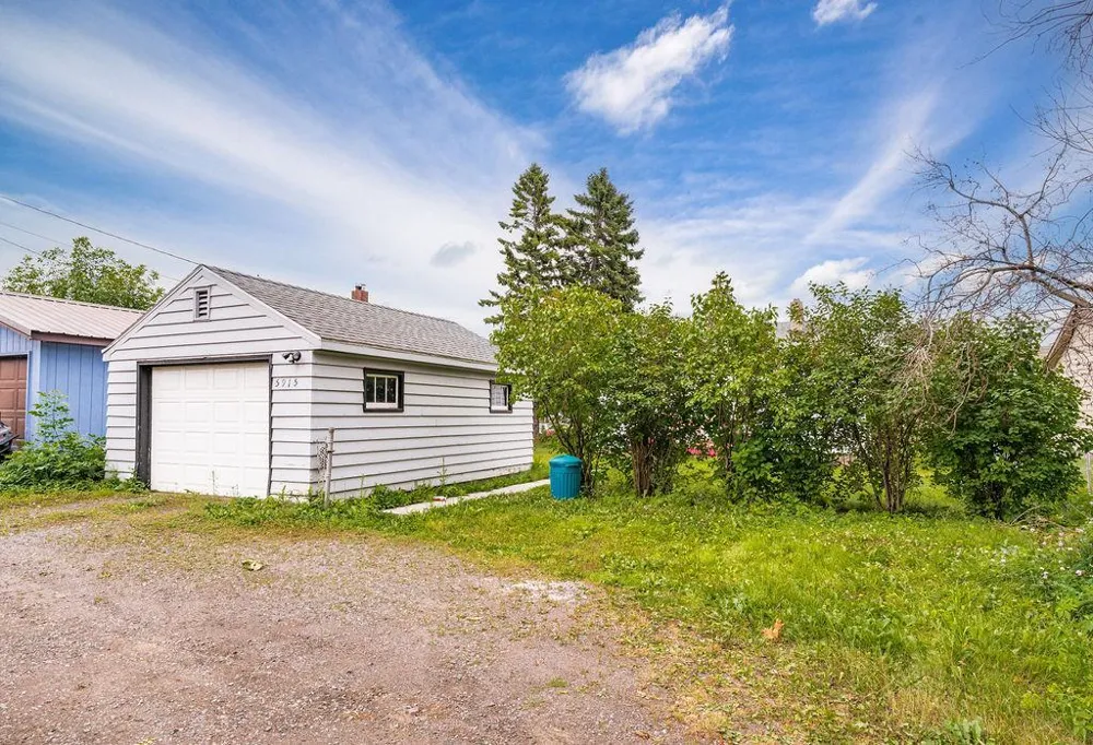 5915 Grand Avenue Duluth, MN 55807