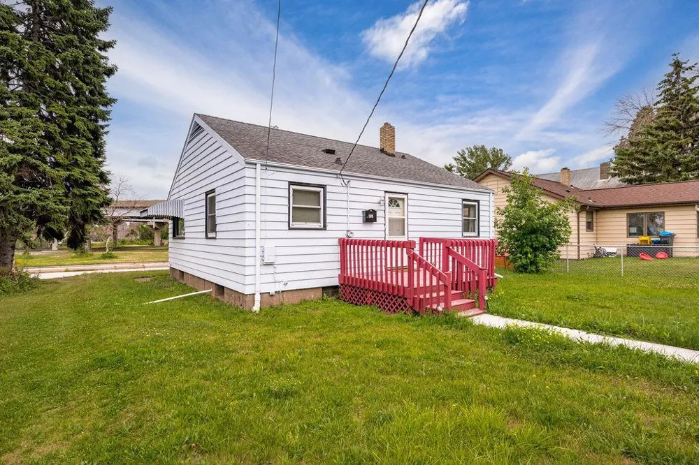 5915 Grand Avenue Duluth, MN 55807