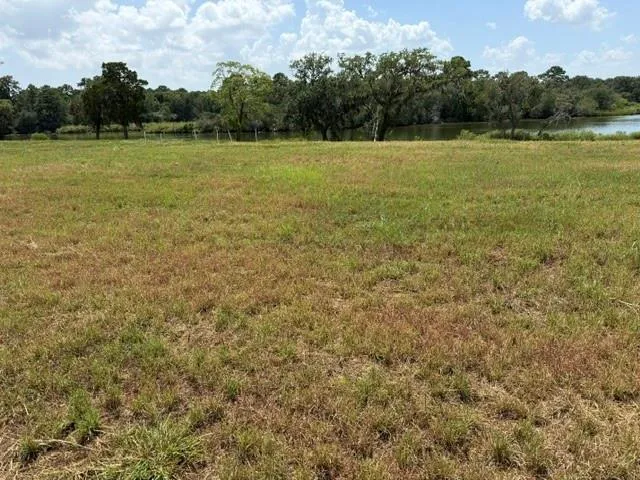 4420 Leslies Way Dickinson, TX 77539