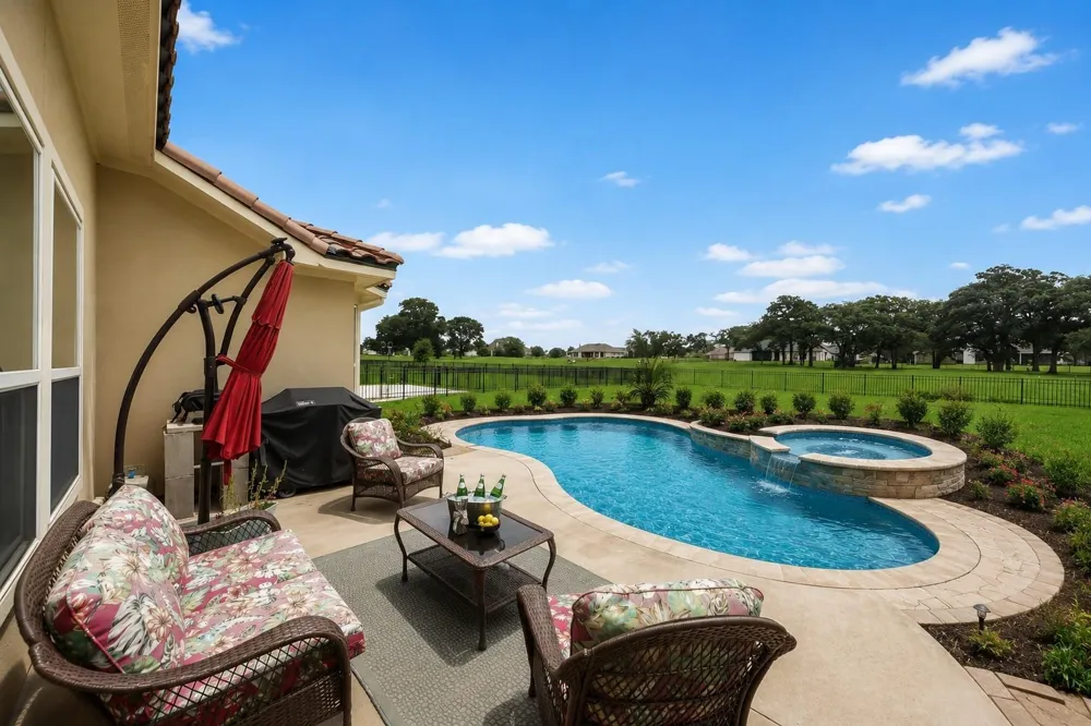 230 Lawrence Marshall Drive Hempstead, TX 77445
