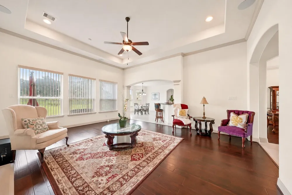 230 Lawrence Marshall Drive Hempstead, TX 77445