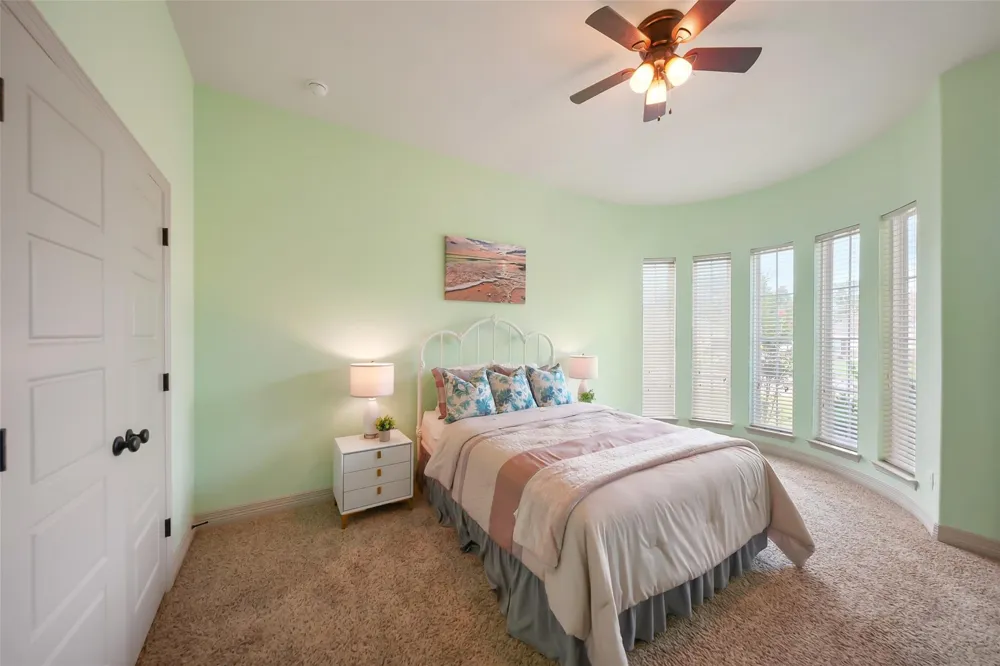 230 Lawrence Marshall Drive Hempstead, TX 77445