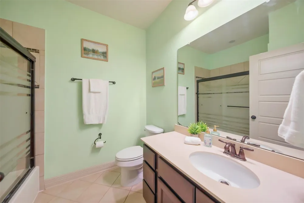 230 Lawrence Marshall Drive Hempstead, TX 77445
