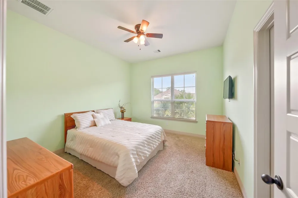 230 Lawrence Marshall Drive Hempstead, TX 77445