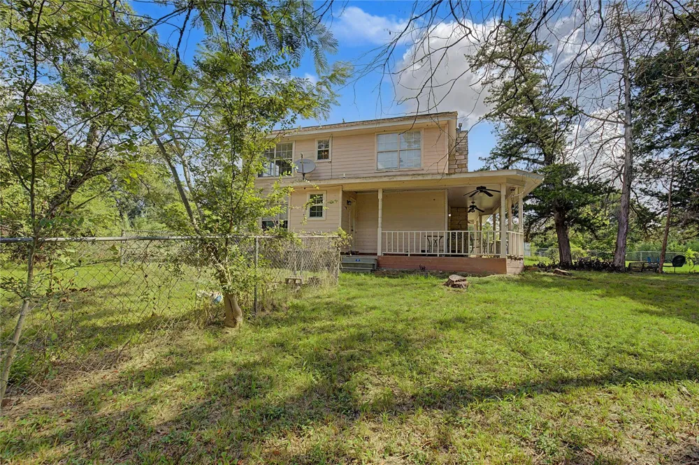 2340 Fm 980 Rd Huntsville, TX 77320