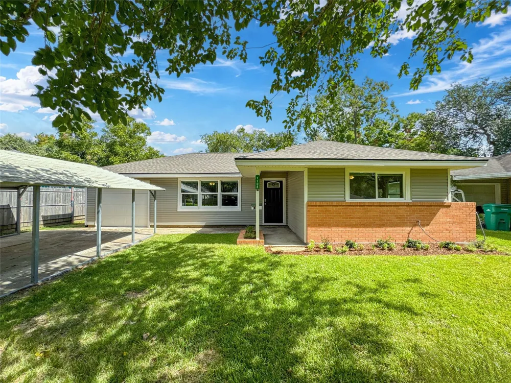 1108 Prune Street La Marque, TX 77568