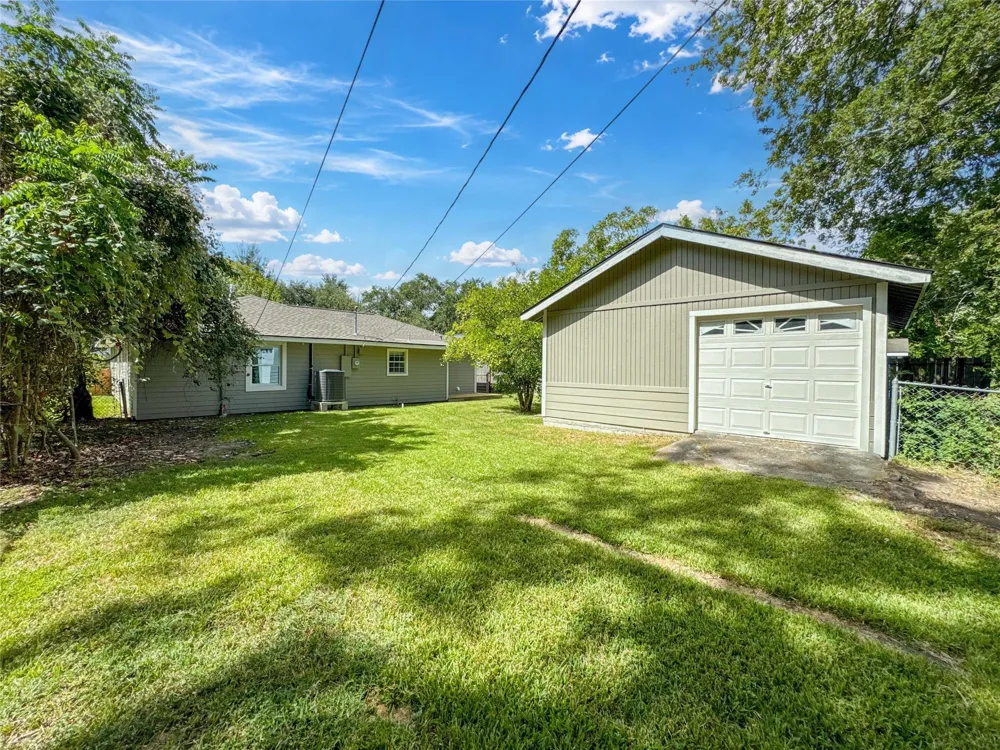 1108 Prune Street La Marque, TX 77568