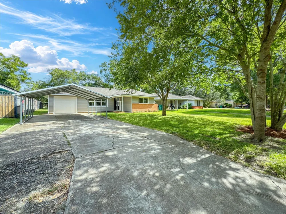 1108 Prune Street La Marque, TX 77568