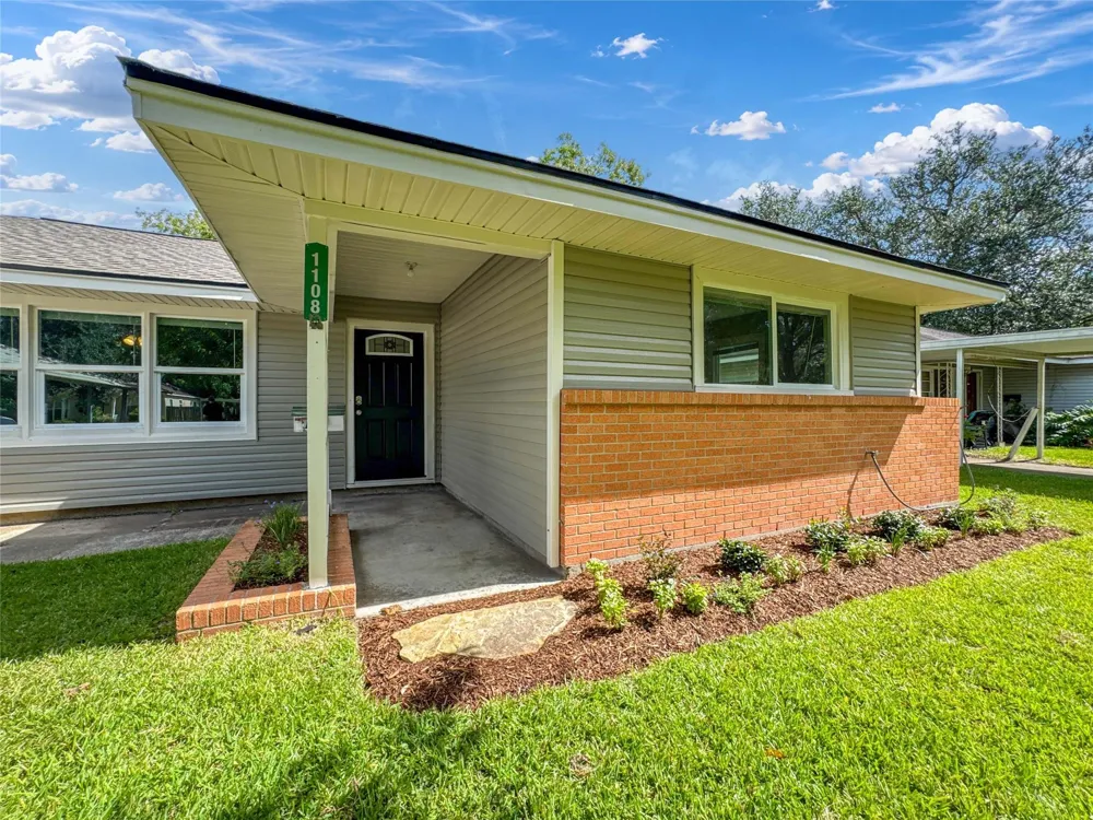 1108 Prune Street La Marque, TX 77568