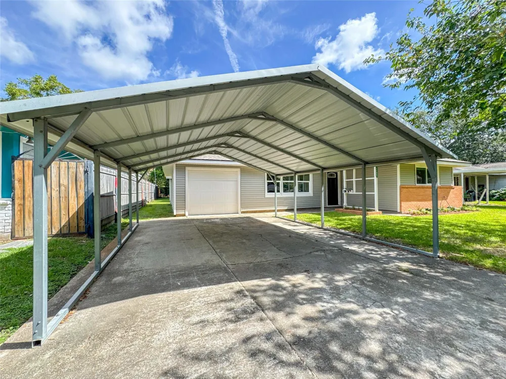 1108 Prune Street La Marque, TX 77568