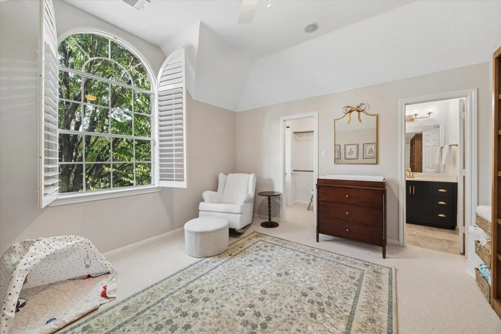 5353 Hidalgo Street Houston, TX 77056