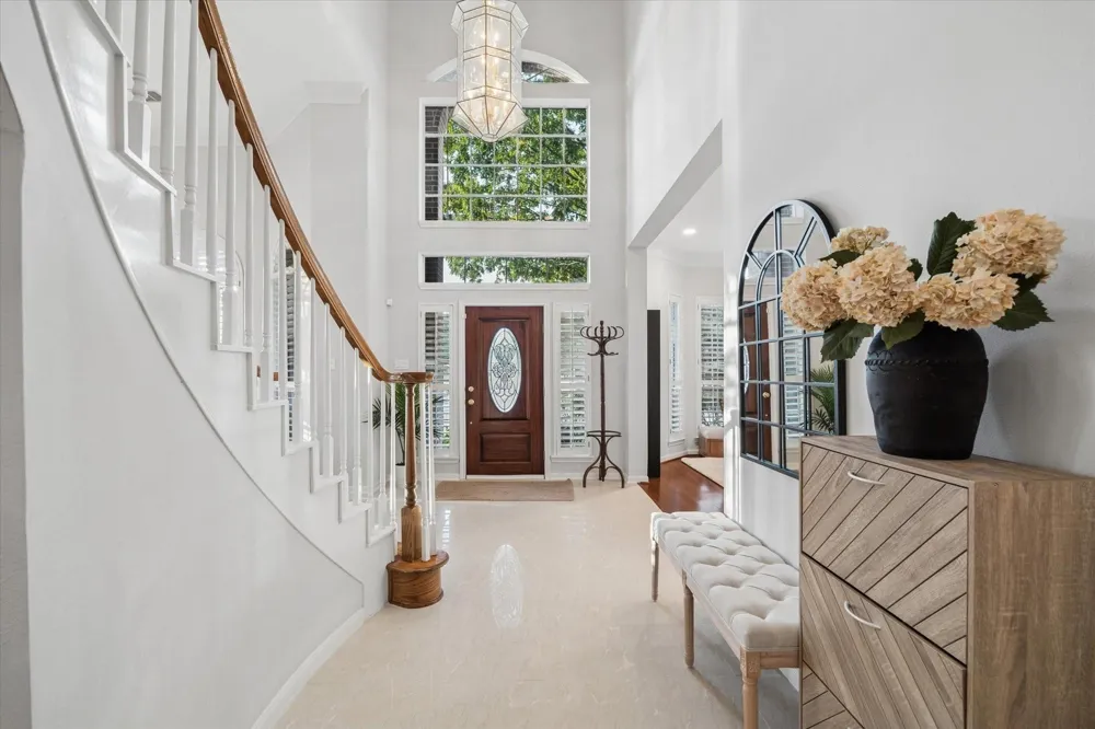 5353 Hidalgo Street Houston, TX 77056