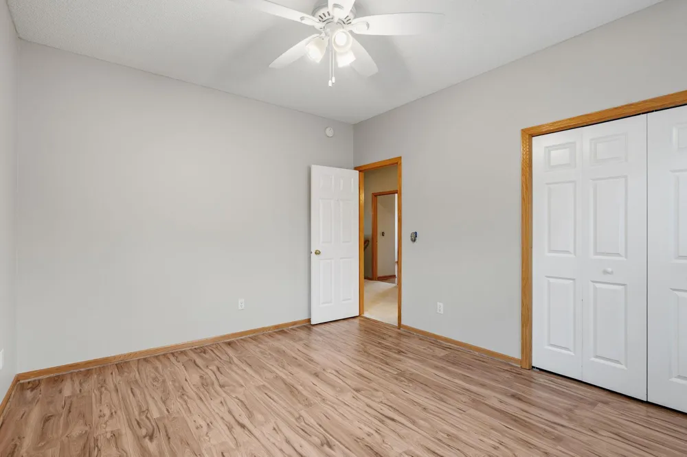 11863 86th Avenue Maple Grove, MN 55369