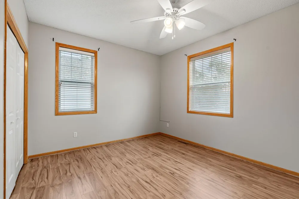11863 86th Avenue Maple Grove, MN 55369