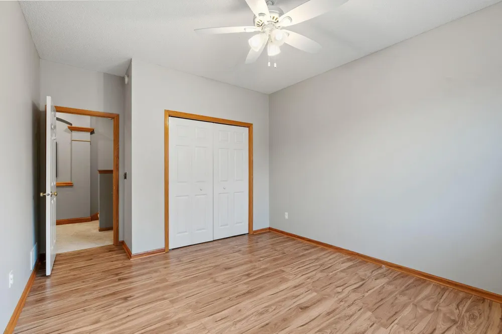 11863 86th Avenue Maple Grove, MN 55369