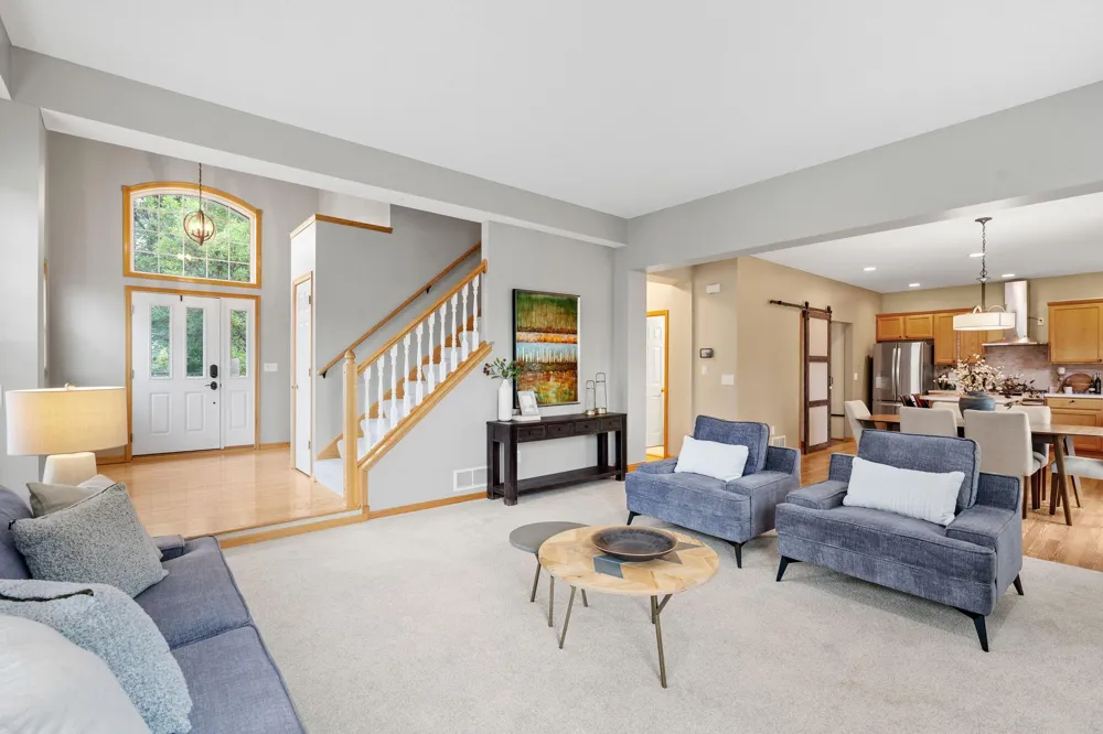 11863 86th Avenue Maple Grove, MN 55369