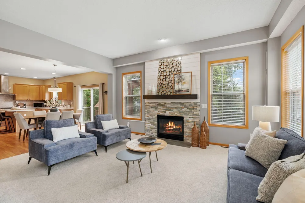 11863 86th Avenue Maple Grove, MN 55369