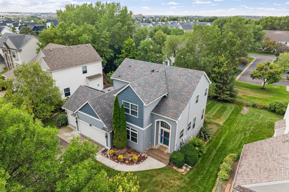 11863 86th Avenue Maple Grove, MN 55369