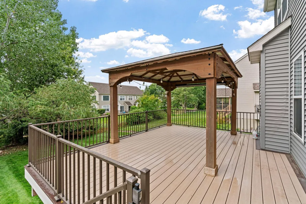 11863 86th Avenue Maple Grove, MN 55369