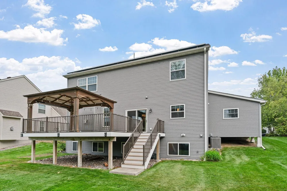 11863 86th Avenue Maple Grove, MN 55369