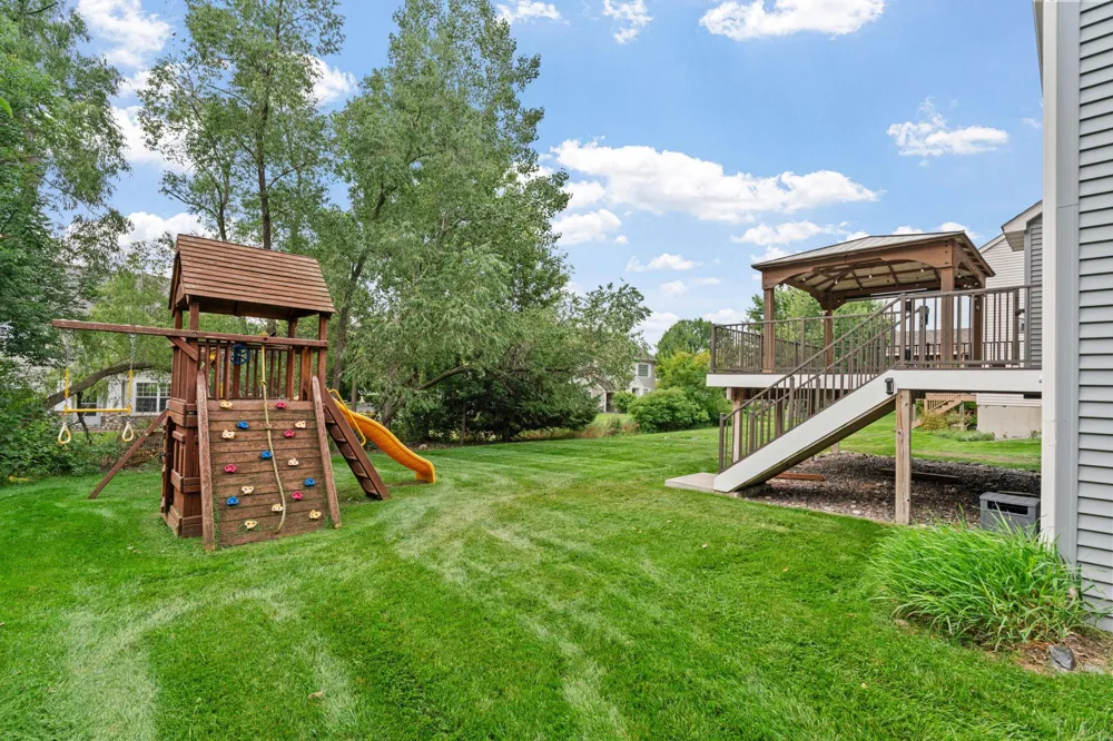 11863 86th Avenue Maple Grove, MN 55369