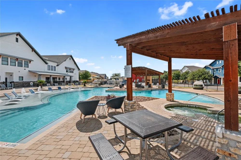 6711 Pinon Canyon San Antonio, TX 78249