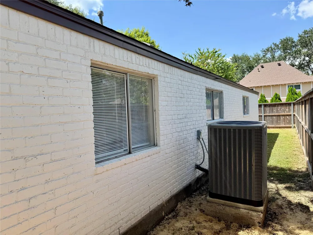 4231 Meadowbank Drive Seabrook, TX 77586