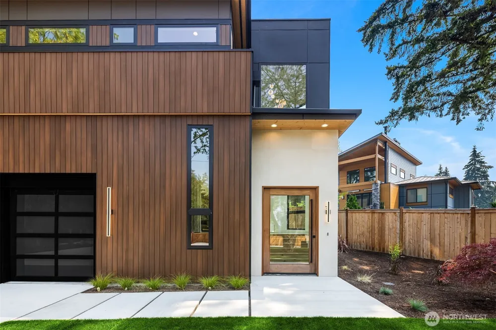 2303 123rd Place SE Bellevue, WA 98005