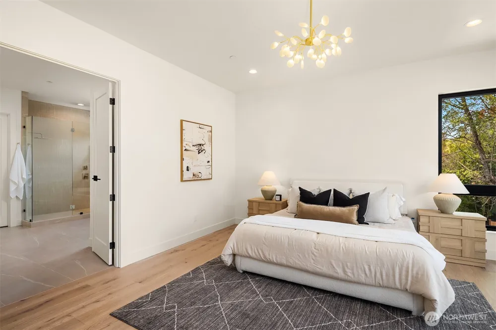 2303 123rd Place SE Bellevue, WA 98005