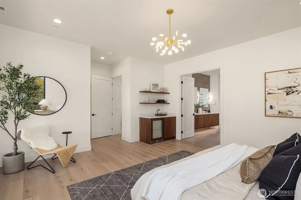 2303 123rd Place SE Bellevue, WA 98005