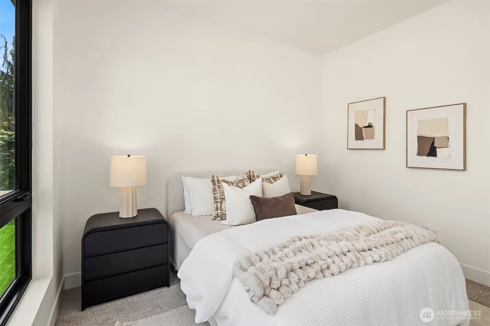 2303 123rd Place SE Bellevue, WA 98005