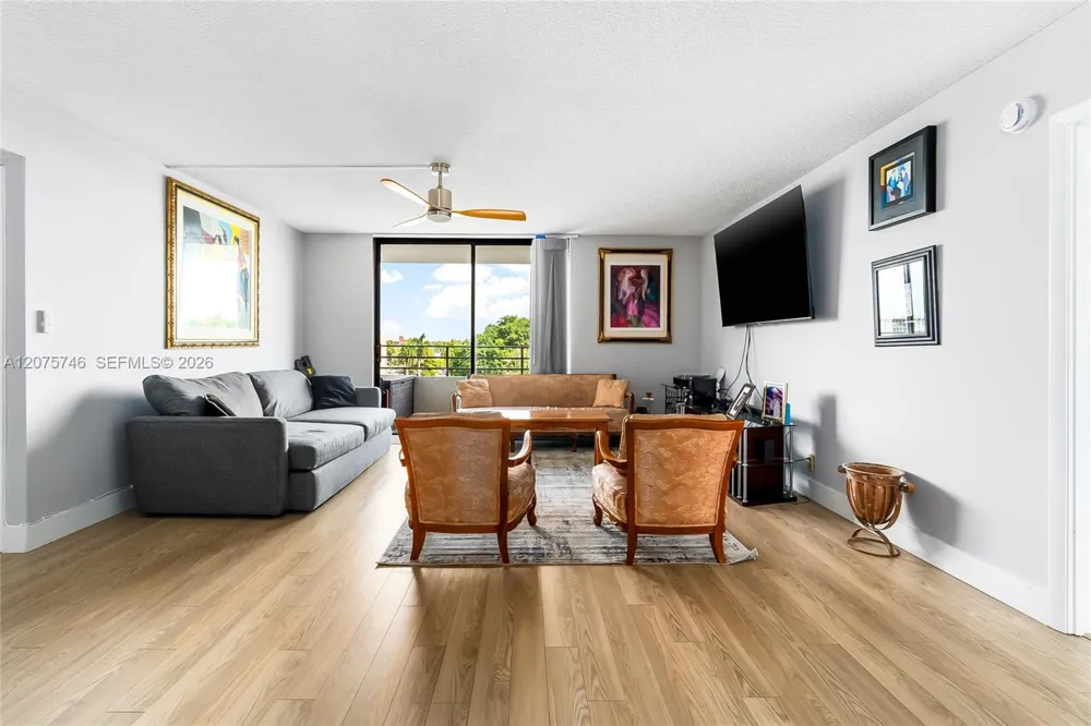 600 Three Islands Blvd #305 Hallandale Beach, FL 33009