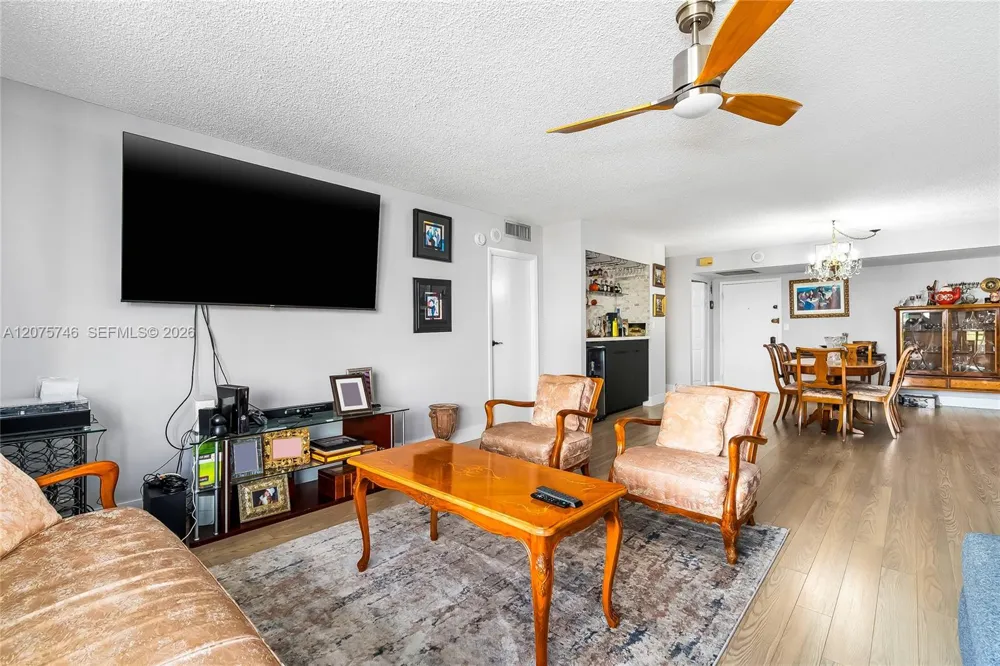 600 Three Islands Blvd #305 Hallandale Beach, FL 33009