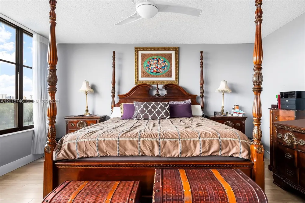 600 Three Islands Blvd #305 Hallandale Beach, FL 33009