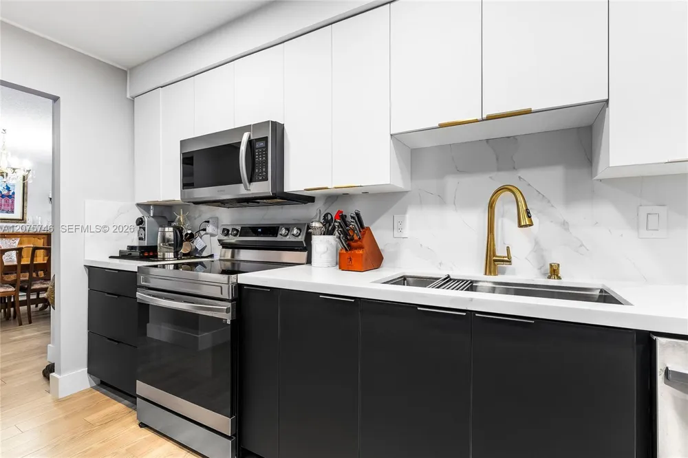 600 Three Islands Blvd #305 Hallandale Beach, FL 33009