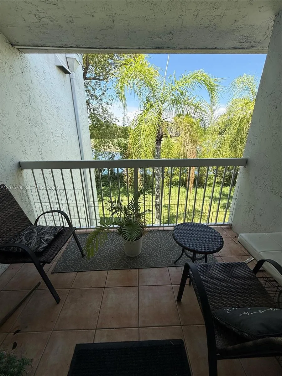 4974 NW 97th Pl #310 Doral, FL 33178