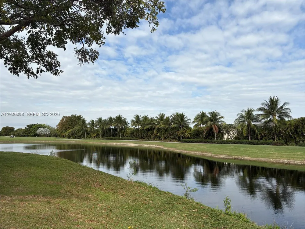 4974 NW 97th Pl #310 Doral, FL 33178