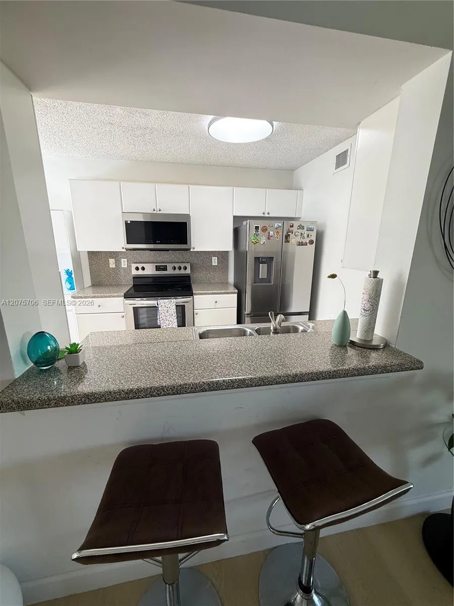 4974 NW 97th Pl #310 Doral, FL 33178