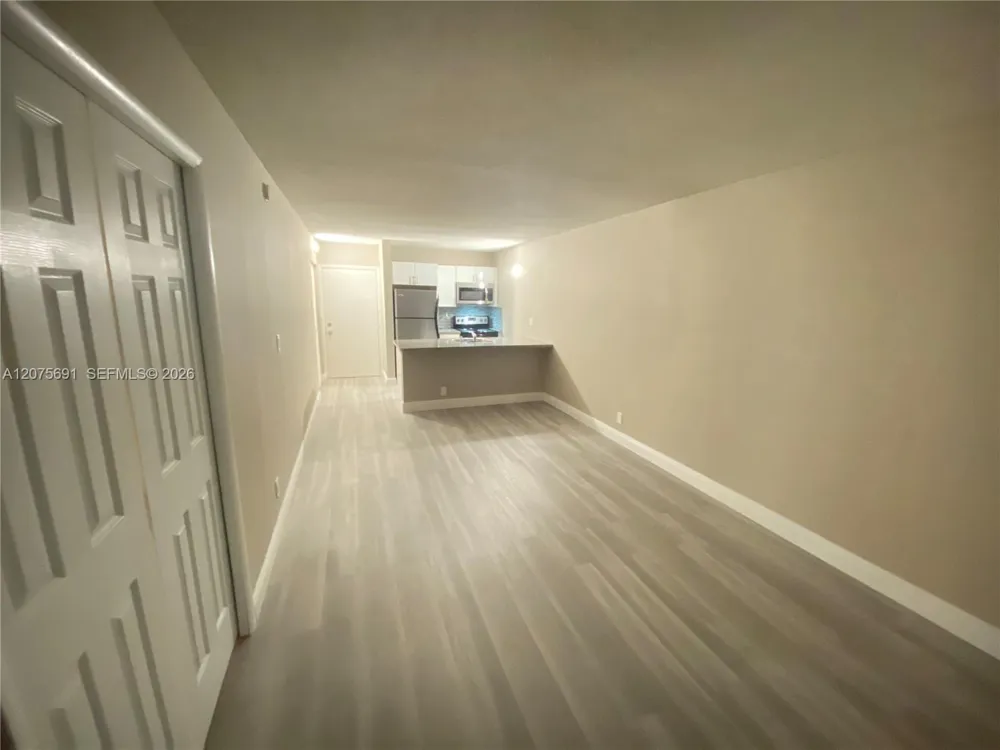 2771 Riverside Dr #214-A Coral Springs, FL 33065