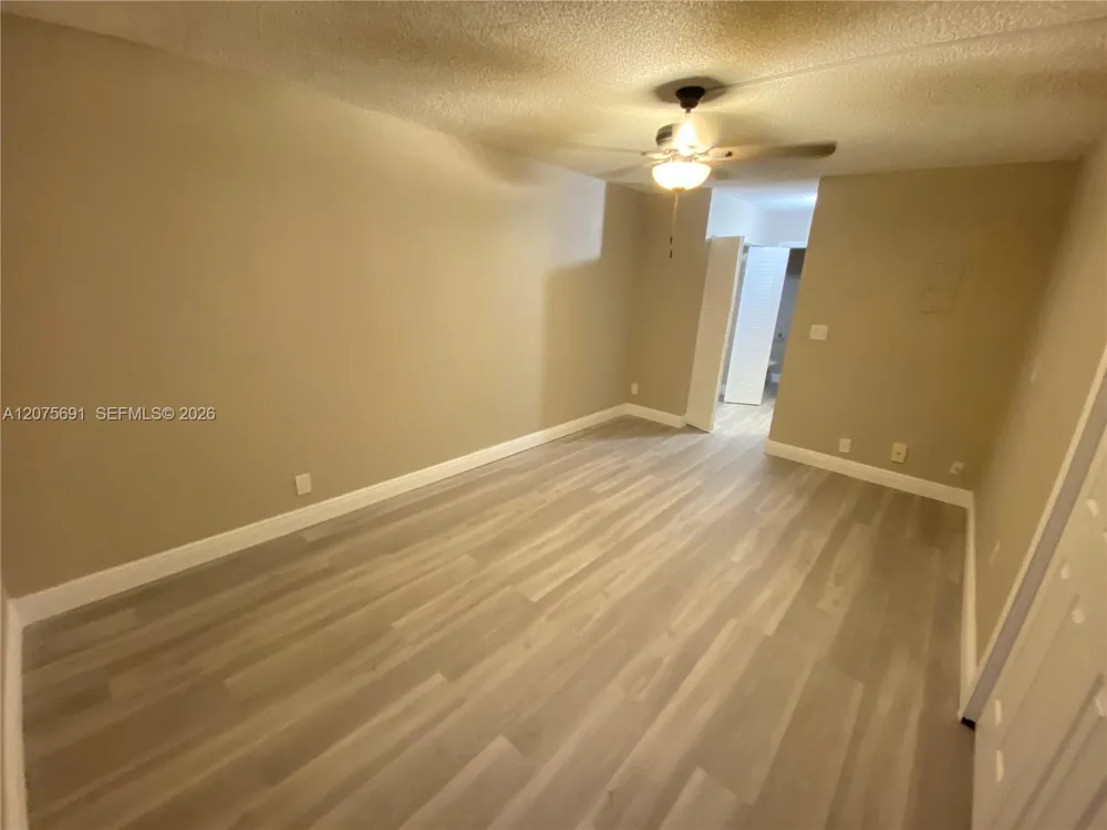 2771 Riverside Dr #214-A Coral Springs, FL 33065
